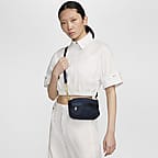 Nike Sportswear Futura Luxe Women's Cross-Body Bag (1L). Nike SG